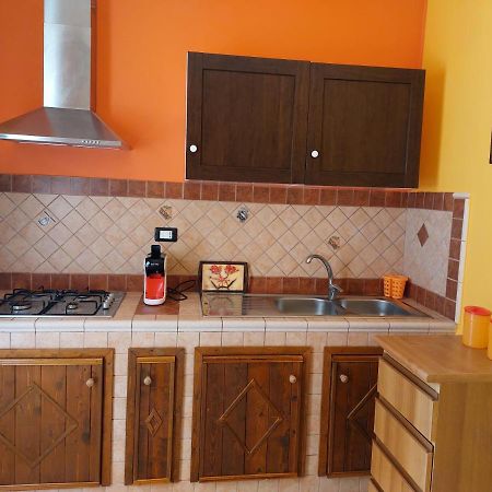 Casa Vacanze Cala Pisana ลัมเปดูซา ภายนอก รูปภาพ