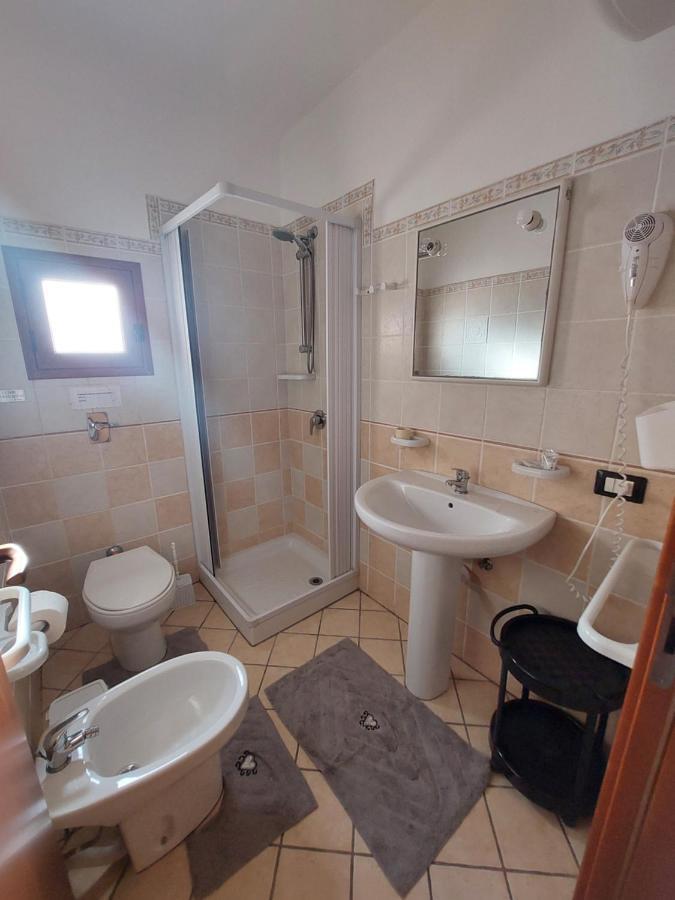 Casa Vacanze Cala Pisana ลัมเปดูซา ภายนอก รูปภาพ
